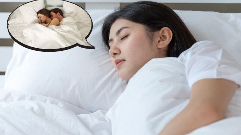 Ngủ mơ quan hệ với người lạ